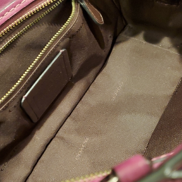 Coach Dreamer In Berry EUC 2018 - Picture 5 of 13